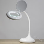 Chameleon Desk Magnifier N4237