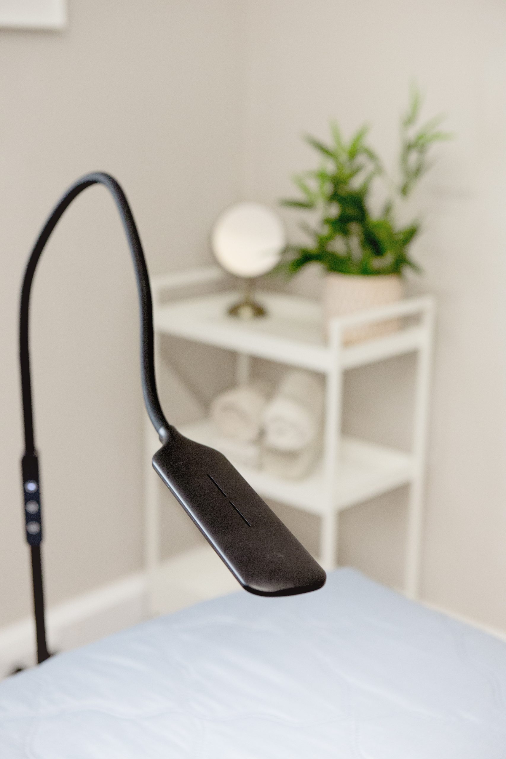 Lumina Floor Lamp - Image 10