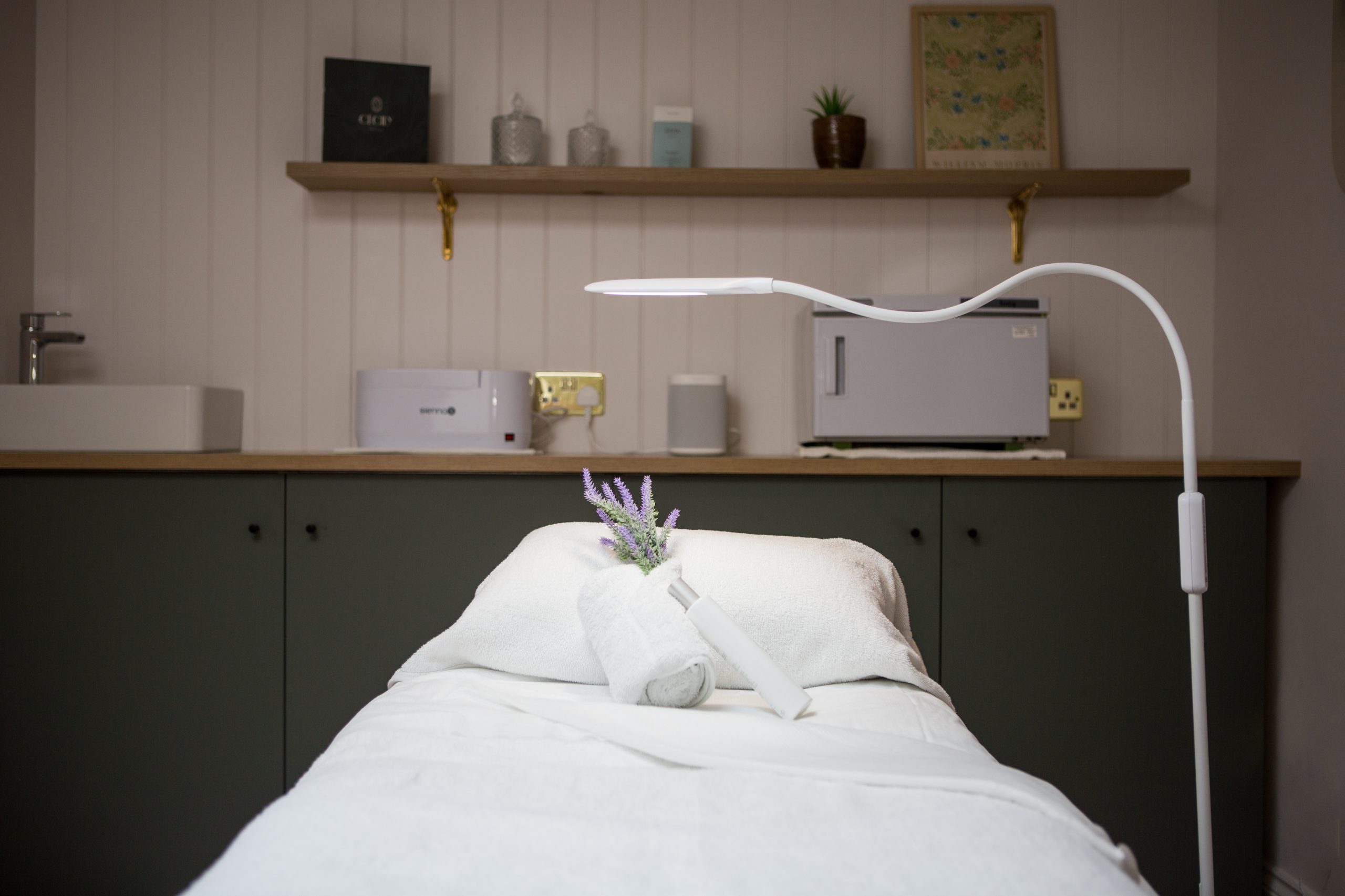 Lumina Floor Lamp - Image 3