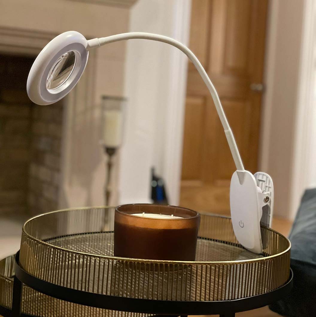 N4238 Clip-on Magnifier Lamp