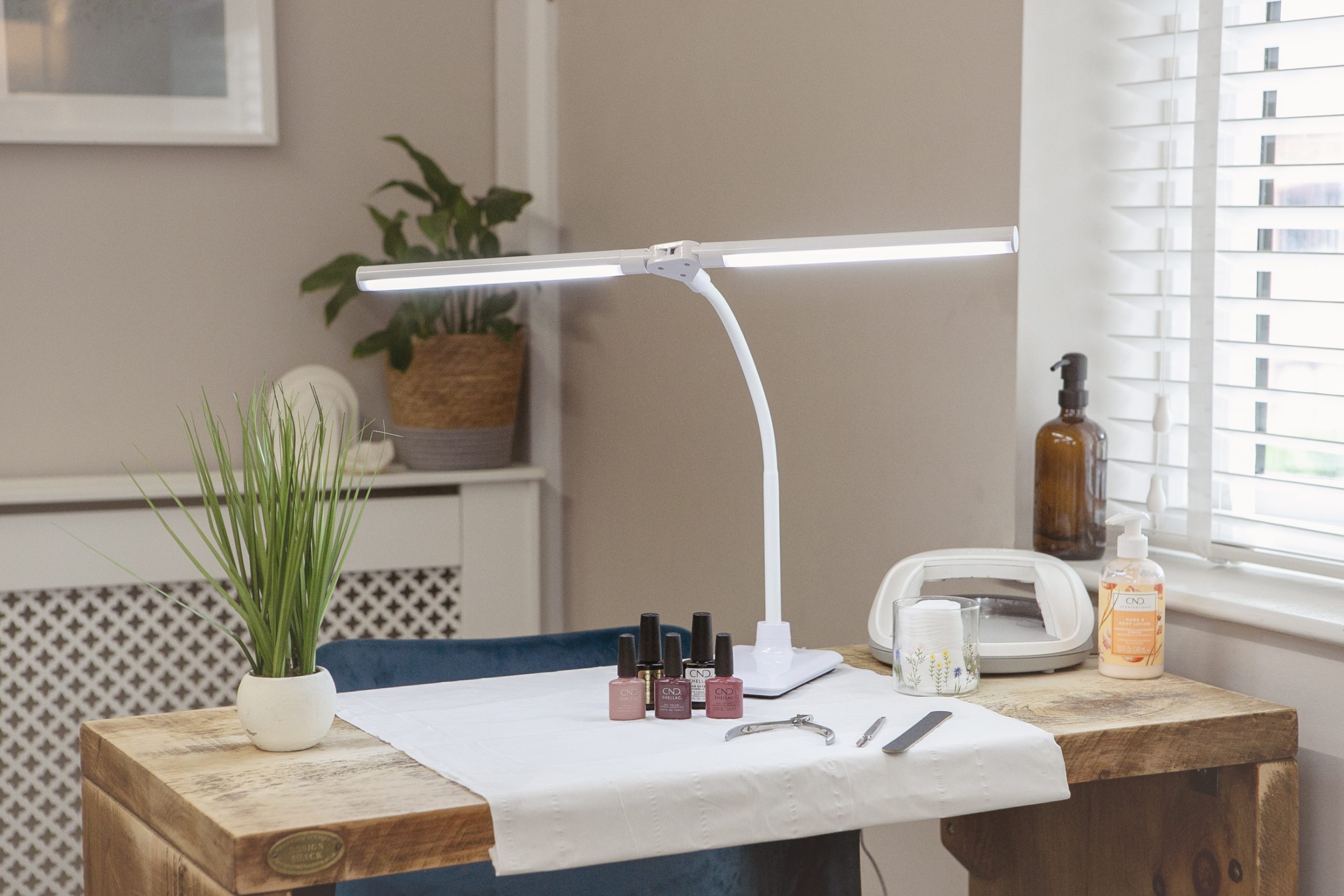 Twin Head Desk Lamp - Image 8